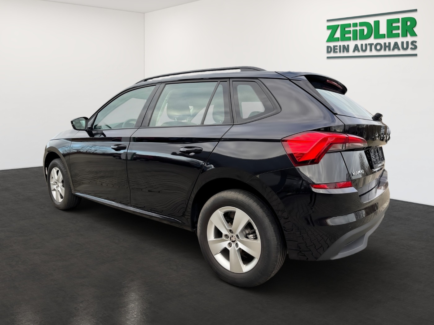 Škoda Kamiq 1.0 TSI Active LM LED PDC SHZ SpurH Bild 4