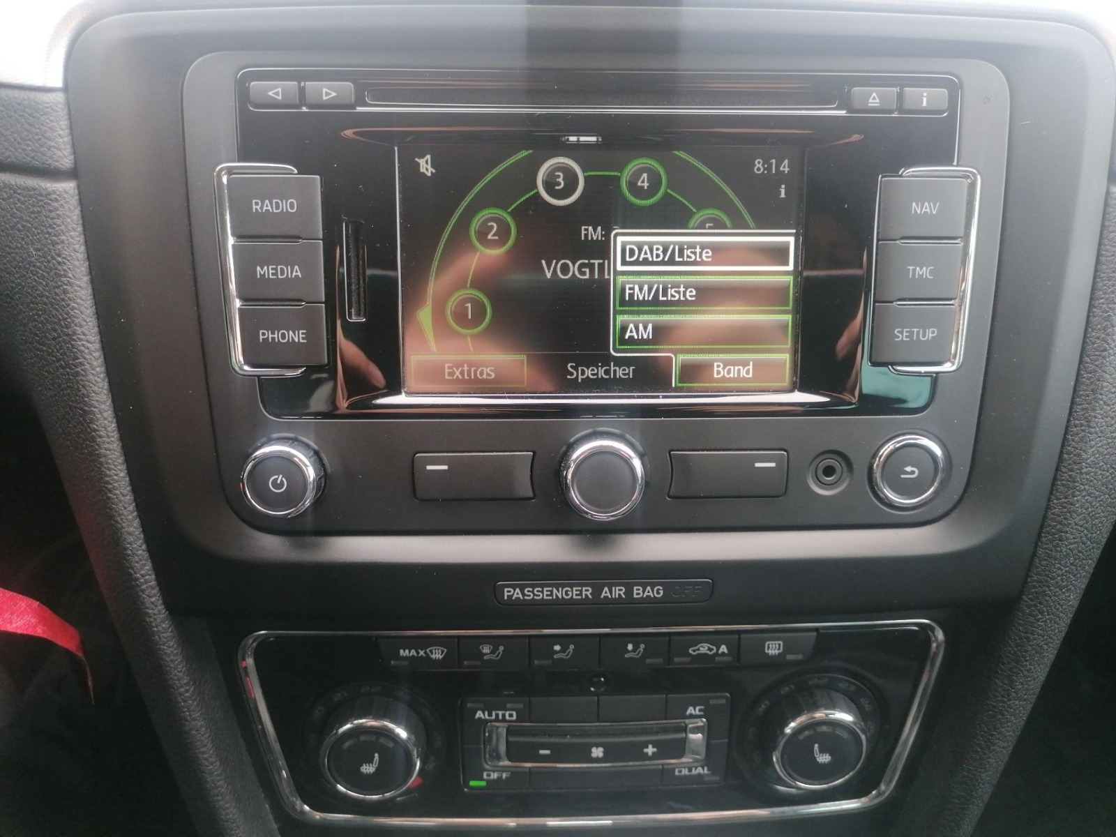 SKODA Superb II Combi 2.0 TSI DSG Elegance NAVI XENON Bild 15