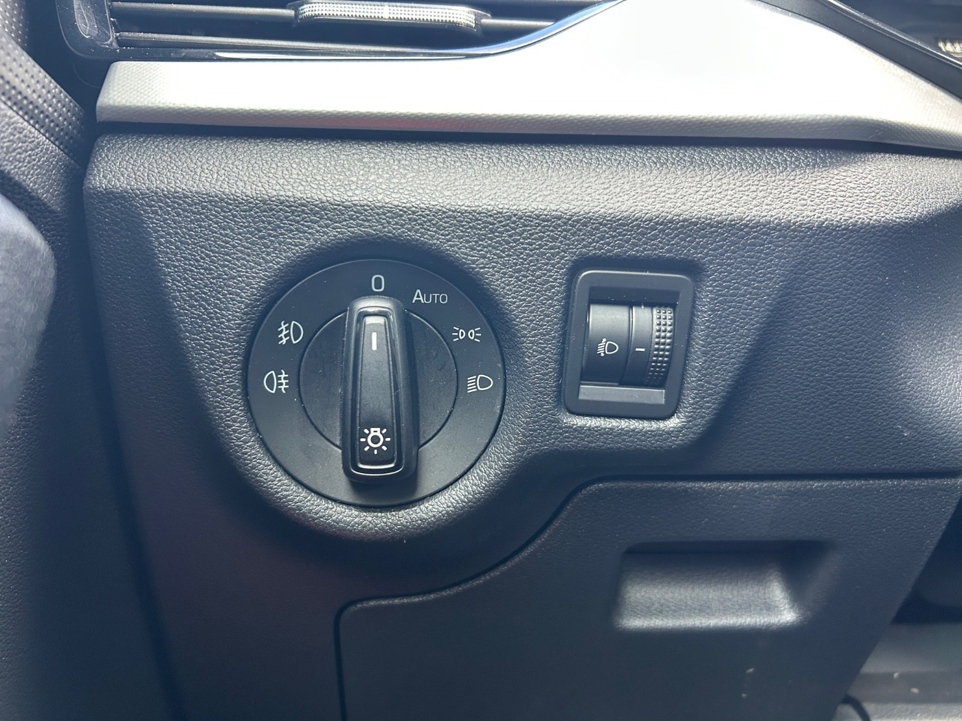 Škoda Scala 1.0 TSI Drive 125 LED SmartLink PDC Bild 14