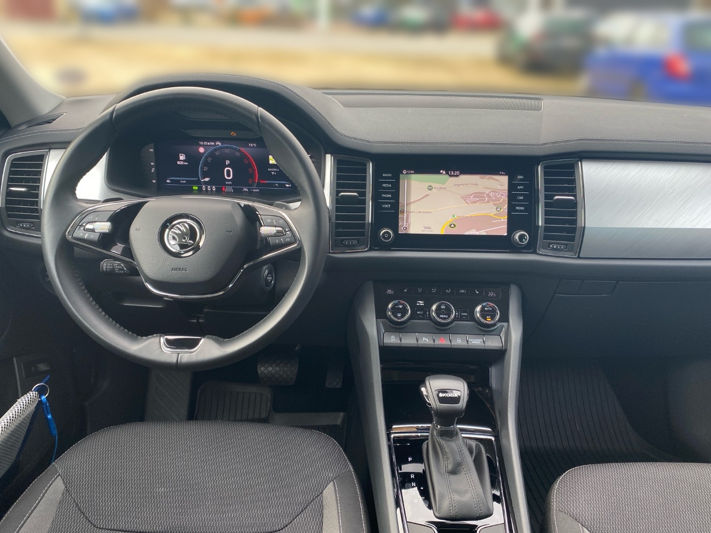 SKODA Kodiaq 2.0 TDI DSG Ambition ACC LED NAVI RFK SHZ Bild 10