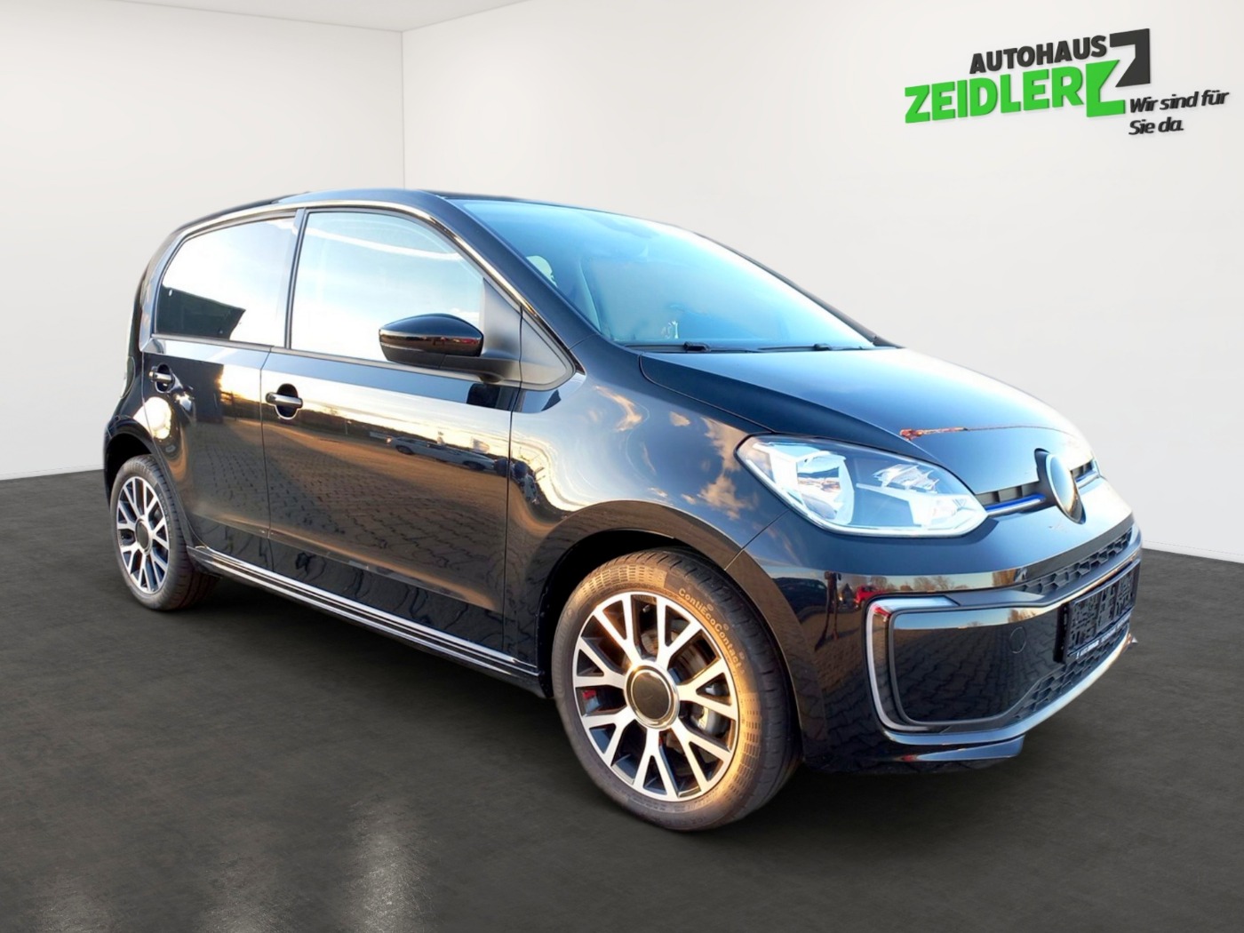 VW e-up! Style Plus 32,3 kWh ALU DAB KA PDC RFK SHZ Bild 2