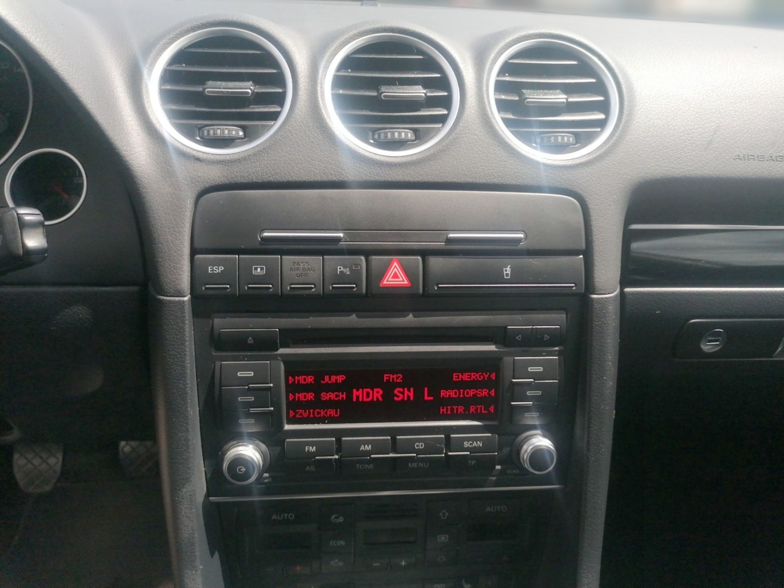 SEAT Exeo 2.0 TFSI Sport ALU LEDER TEMPOMAT XENON Bild 15