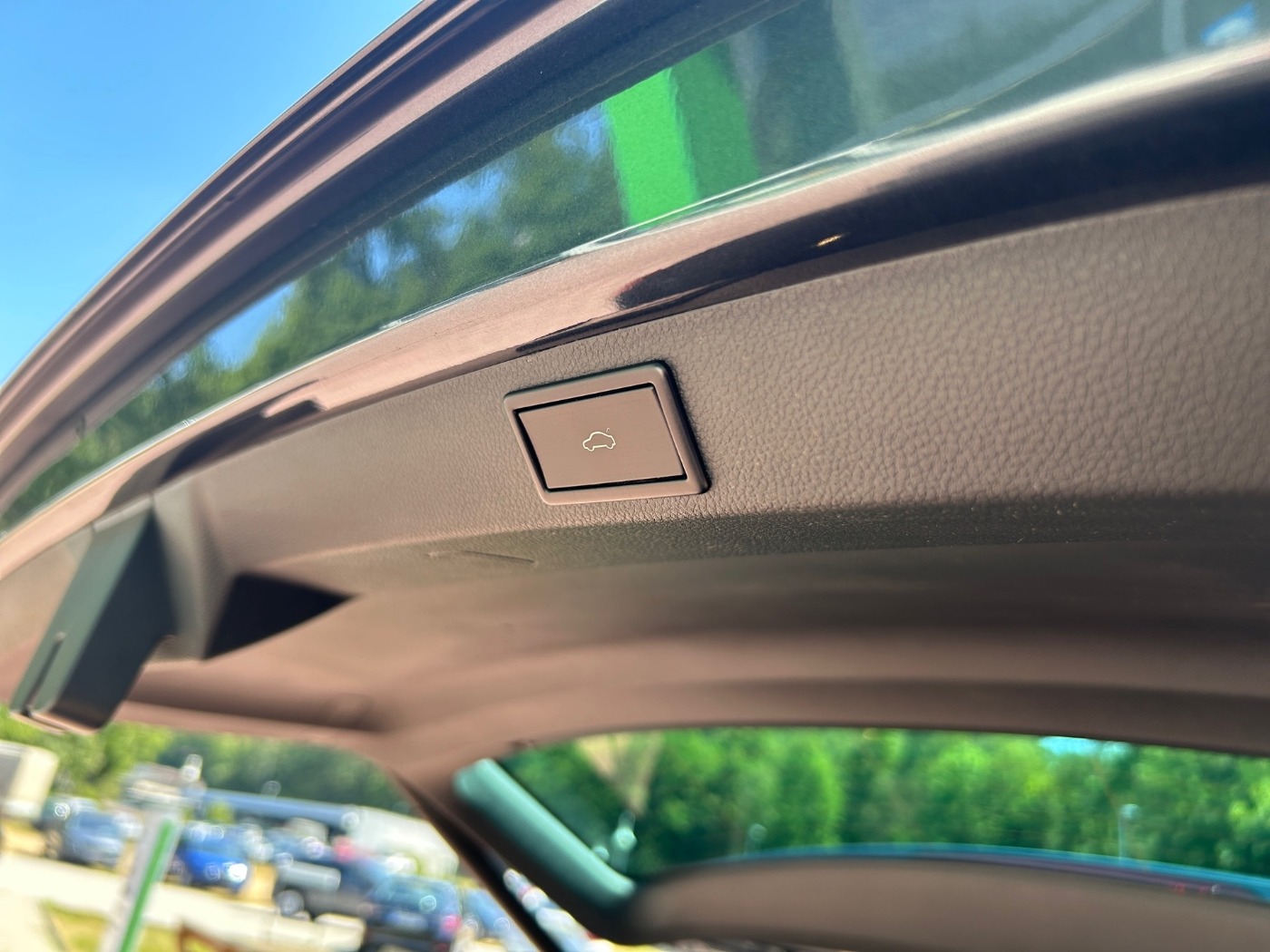 SKODA Karoq 1.5 TSI Style LED KA NAVI RFK STANDHEIZUNG Bild 13