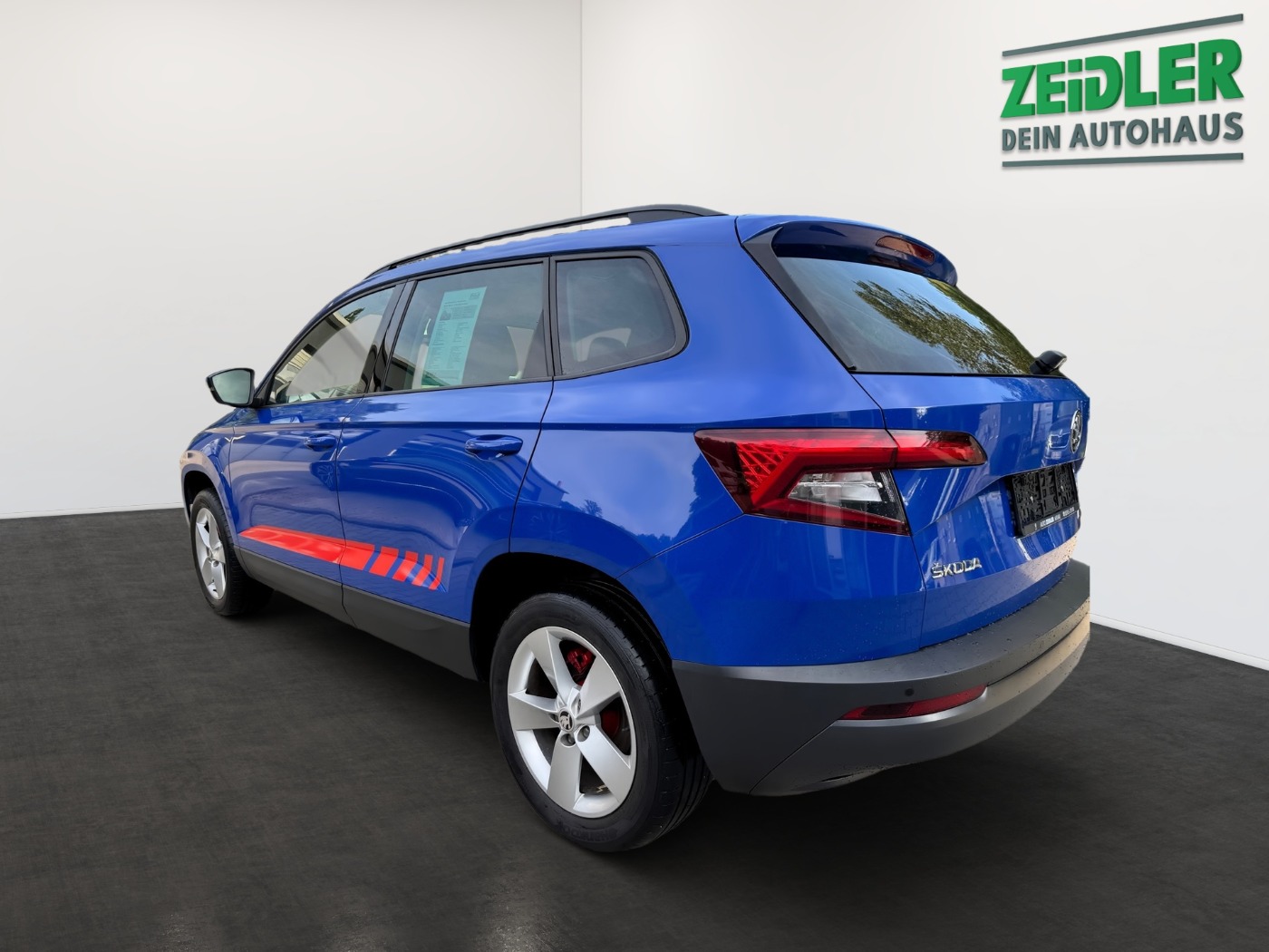 Škoda Karoq 1.5 TSI DSG Ambition DAB LHZ NAVI PDC SHZ Bild 4