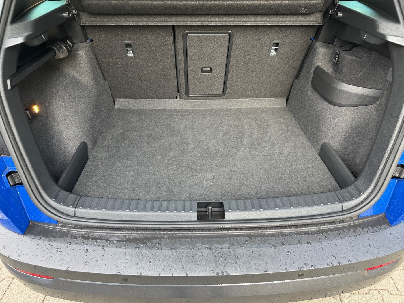 Škoda Karoq 1.5 TSI DSG Ambition DAB LHZ NAVI PDC SHZ Bild 12