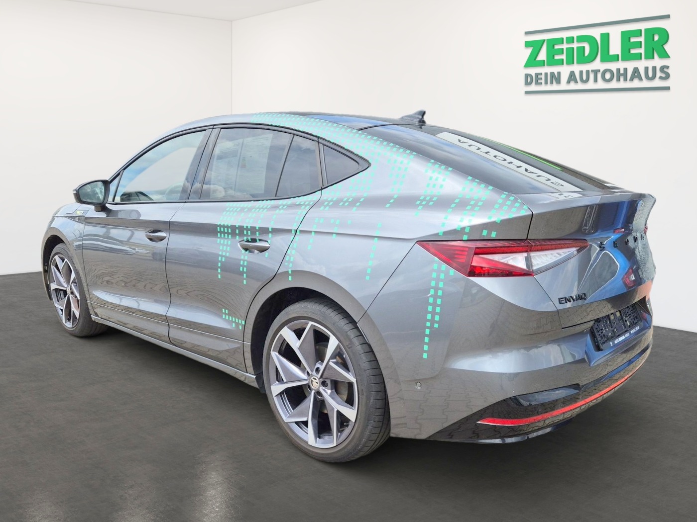 Skoda Enyaq Coup iV RS 4x4 ACC MATRIX PANO SOUND WP Bild 4