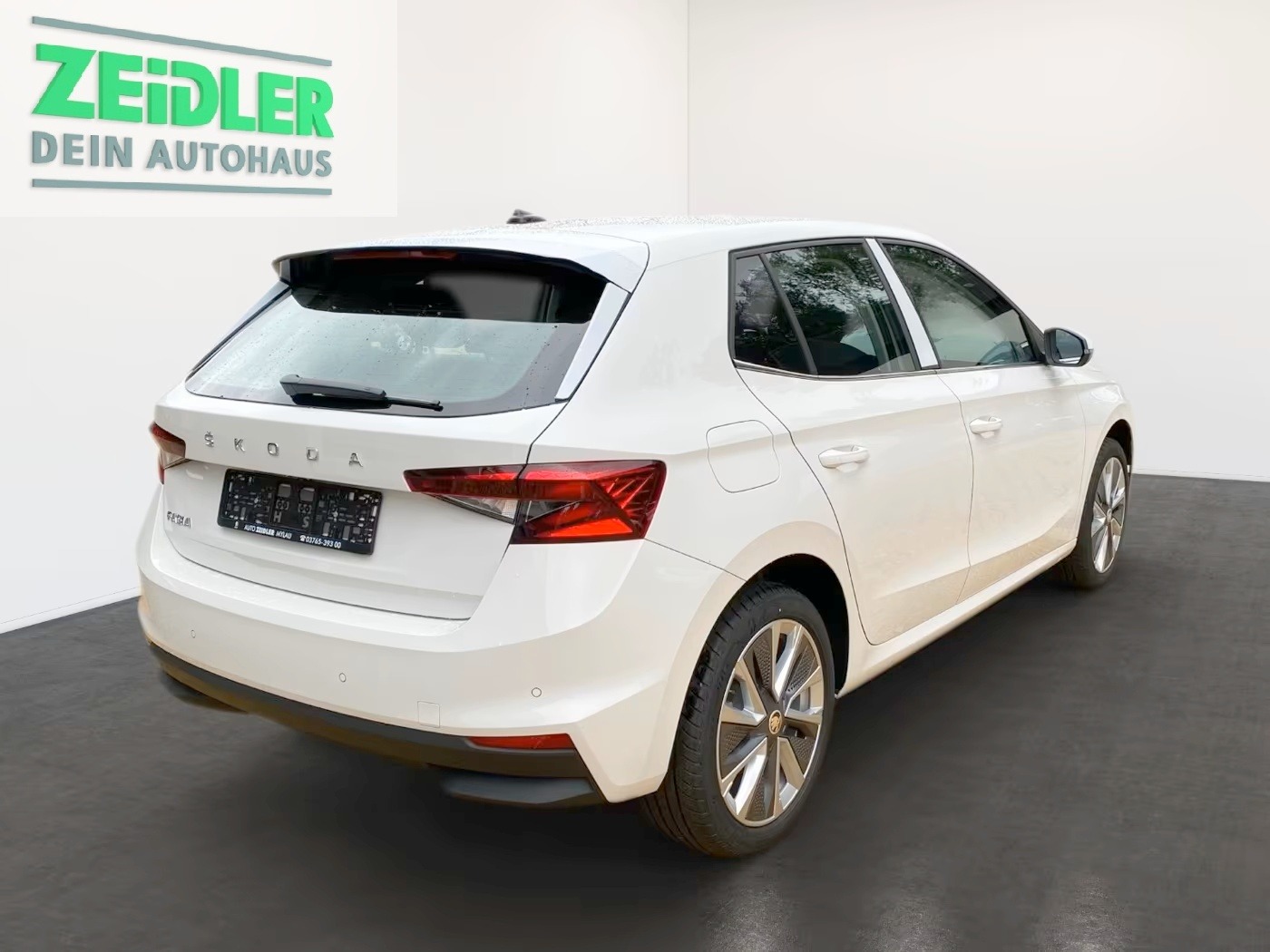 Skoda Fabia IV 1.0 TSI Style ACC DAB LED PDC RFK SHZ Bild 3