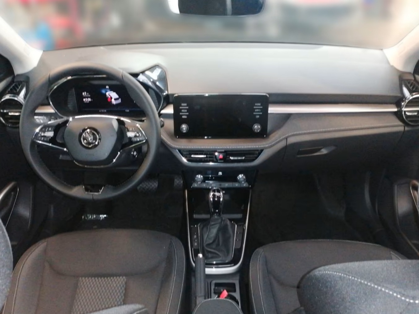 Skoda Fabia IV 1.5 TSI DSG Style KA LED PDC RFK SHZ VC Bild 11