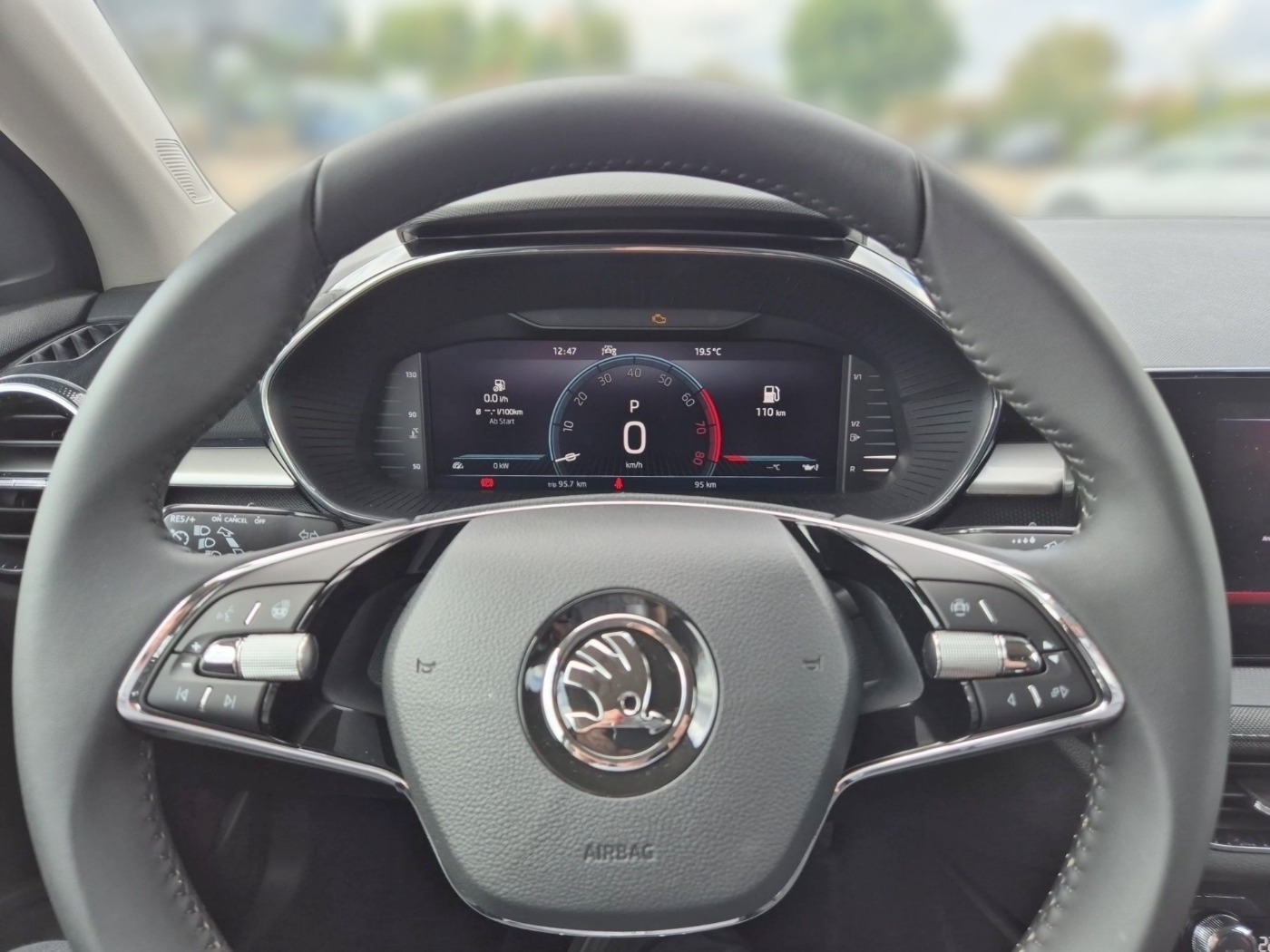 Škoda Fabia IV 1.5 TSI DSG Style KA LED PDC RFK SHZ VC Bild 10