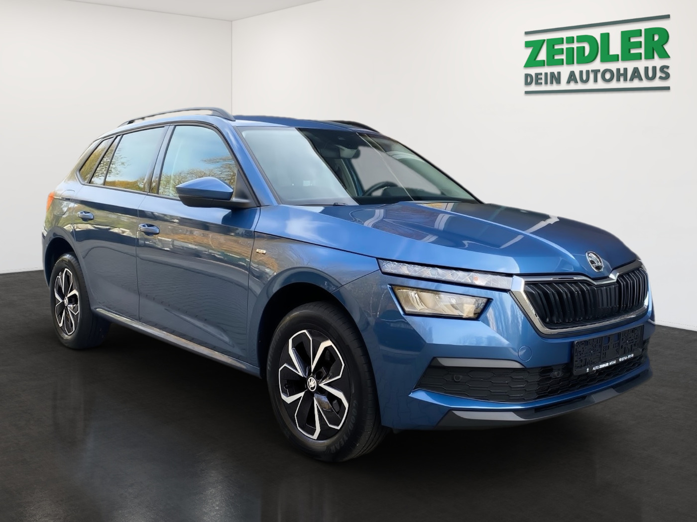 SKODA Kamiq 1.5 TSI Drive 125 DAB KA LED PDC SHZ TOUCH Bild 2