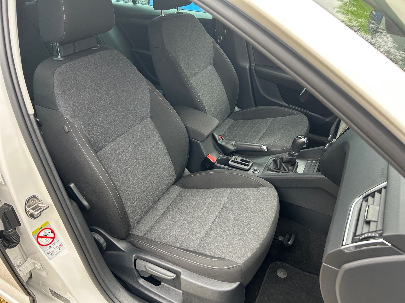 SKODA Octavia Combi 1.5 TSI ACT Soleil ACC KA LED NAVI Bild 13