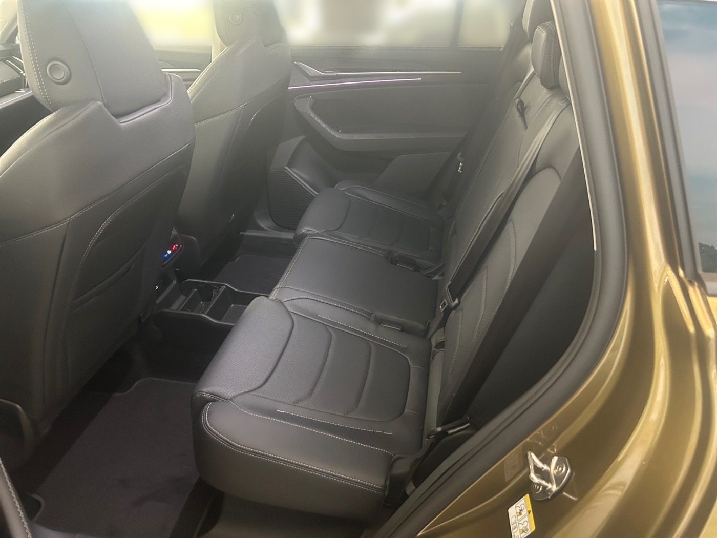 Skoda Kodiaq 2.0 TDI 4x4 Selection ACC AHK SHZ MATRIX Bild 9