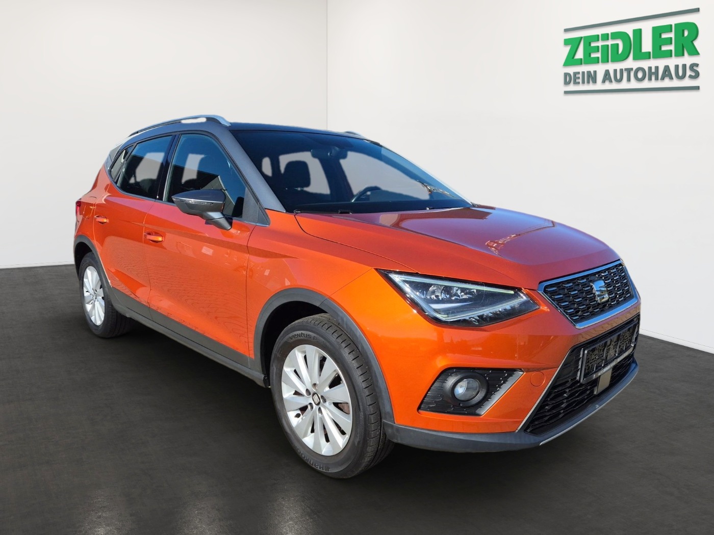 SEAT Arona 1.0 TSI Xcellence LED KEY NAVI SHZ TOUCH Bild 2