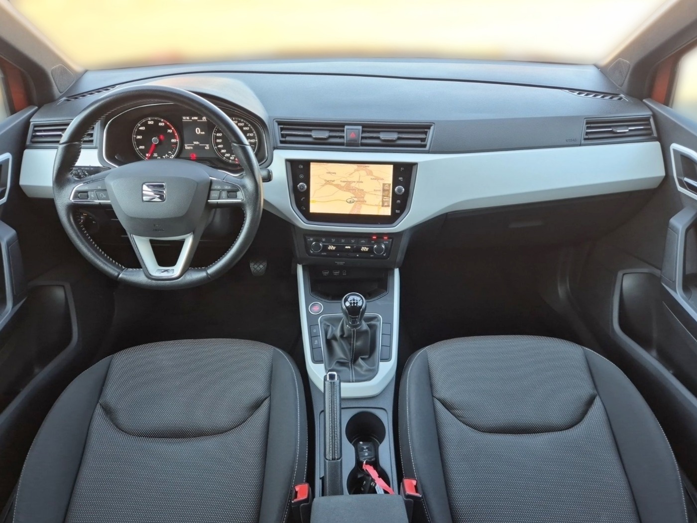 SEAT Arona 1.0 TSI Xcellence LED KEY NAVI SHZ TOUCH Bild 15