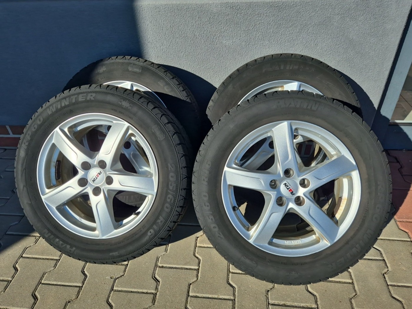 SEAT Arona 1.0 TSI Xcellence LED KEY NAVI SHZ TOUCH Bild 20