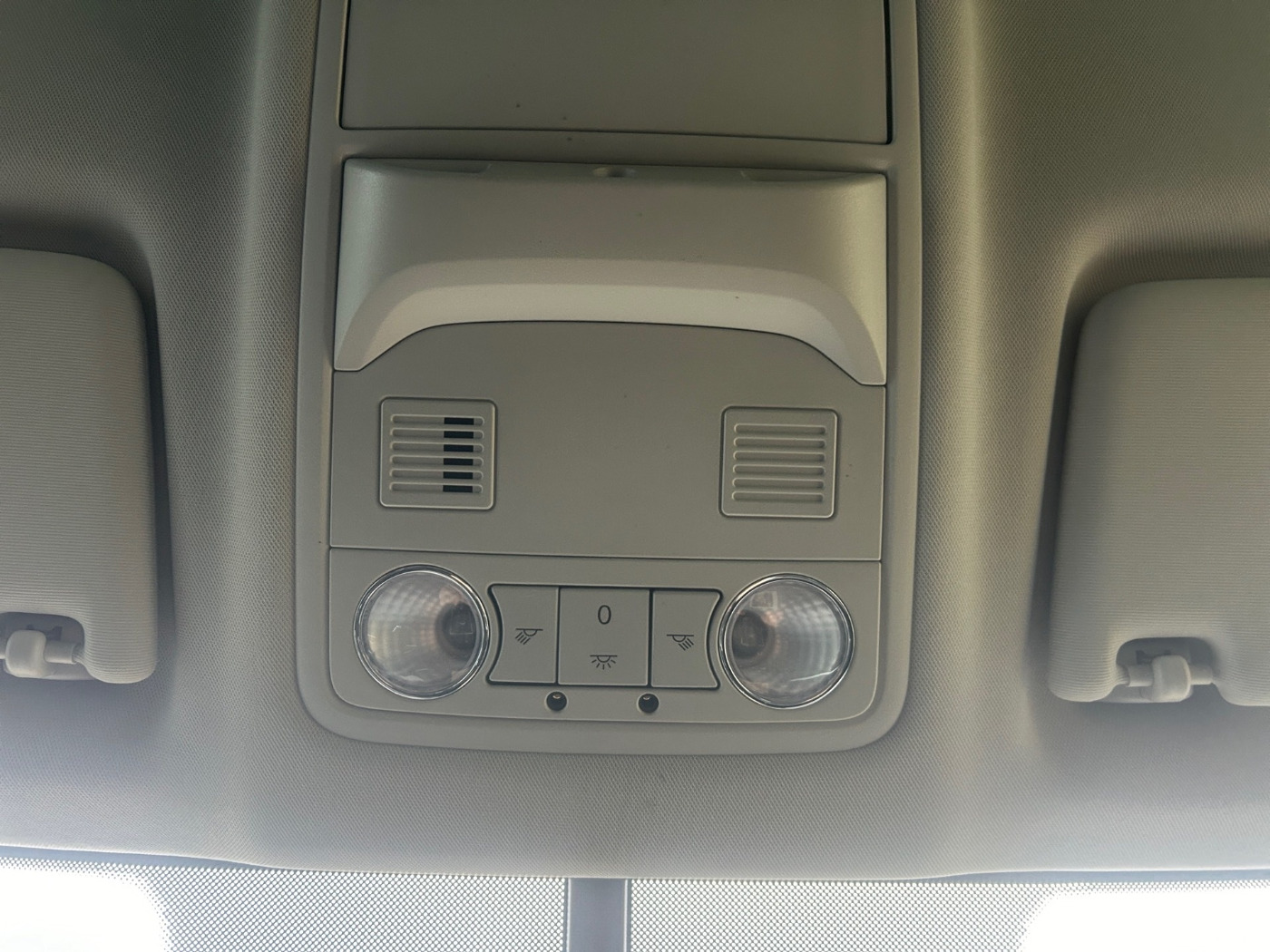 SKODA Karoq 1.5 TSI Style DAB KA LED NAVI RFK STANDHZG Bild 19