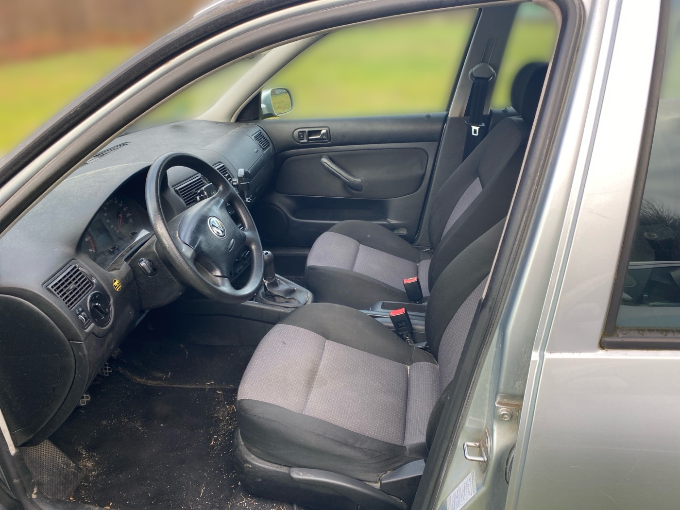 VW Golf IV 1.4 5-Türer EXPORT 4xelektr.FH ZV Bild 7