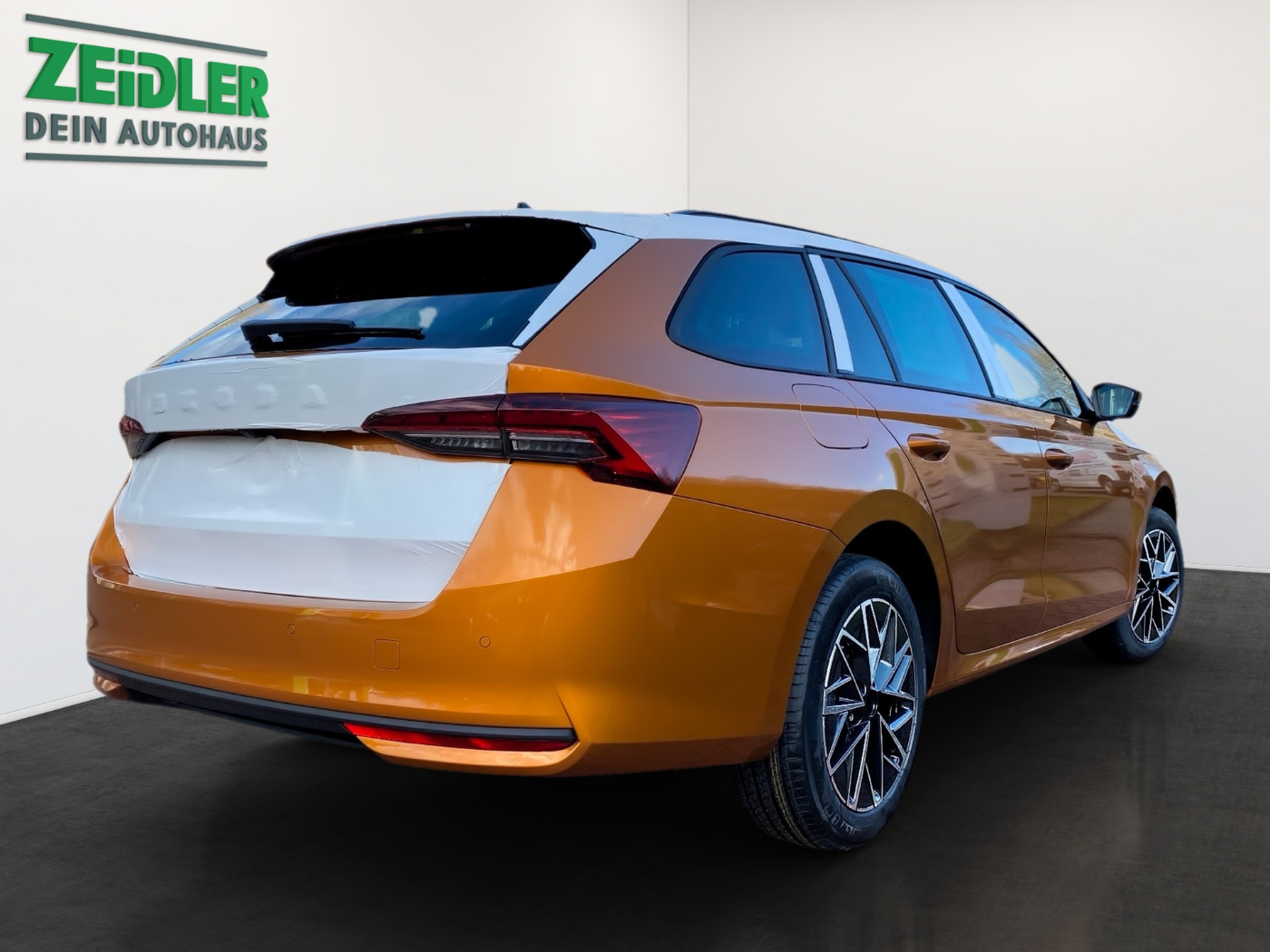 SKODA Octavia Combi 1.5 TSI ACT Selection MATRIX NAVI Bild 3