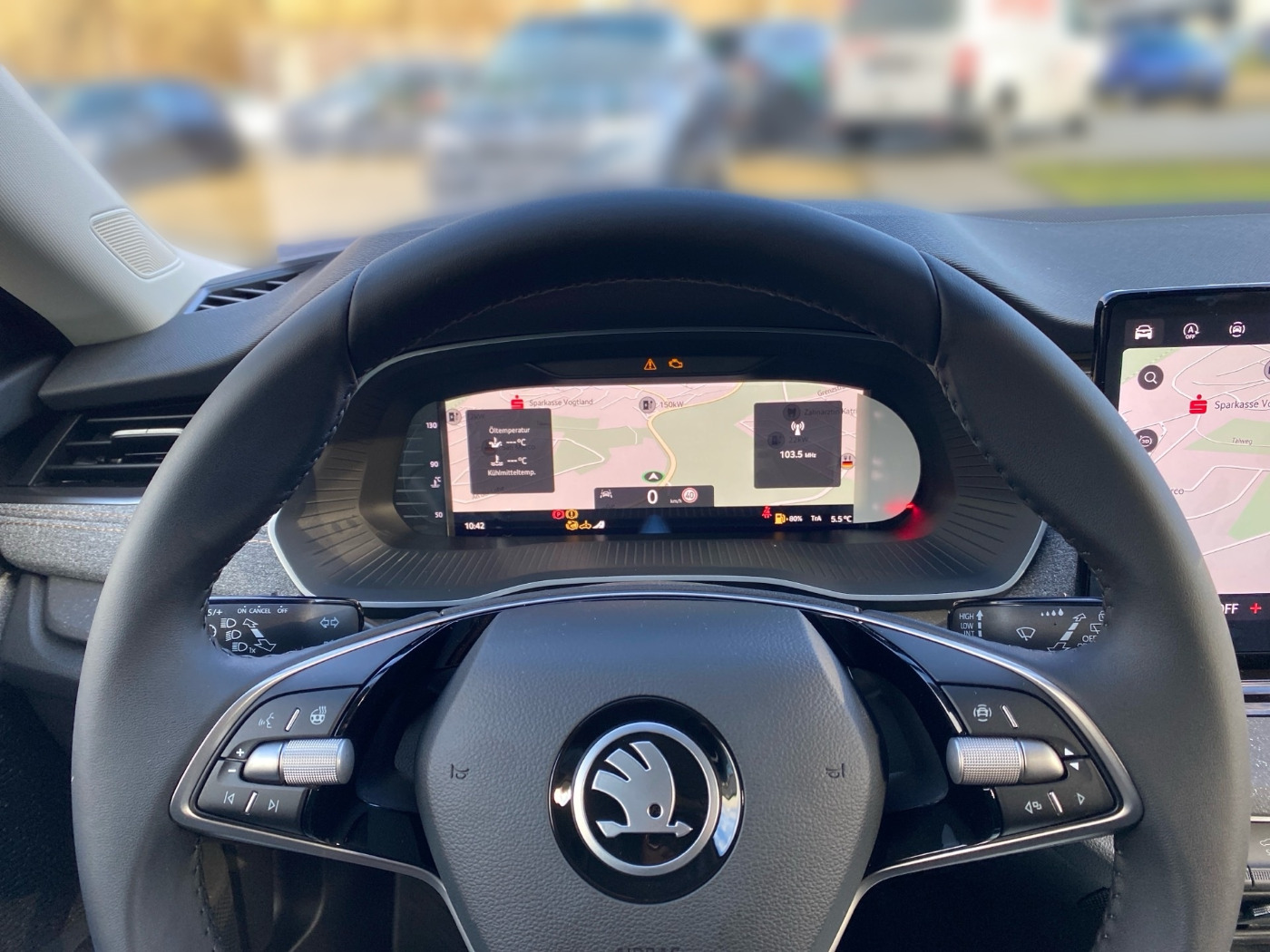 SKODA Octavia Combi 1.5 TSI ACT Selection MATRIX NAVI Bild 8