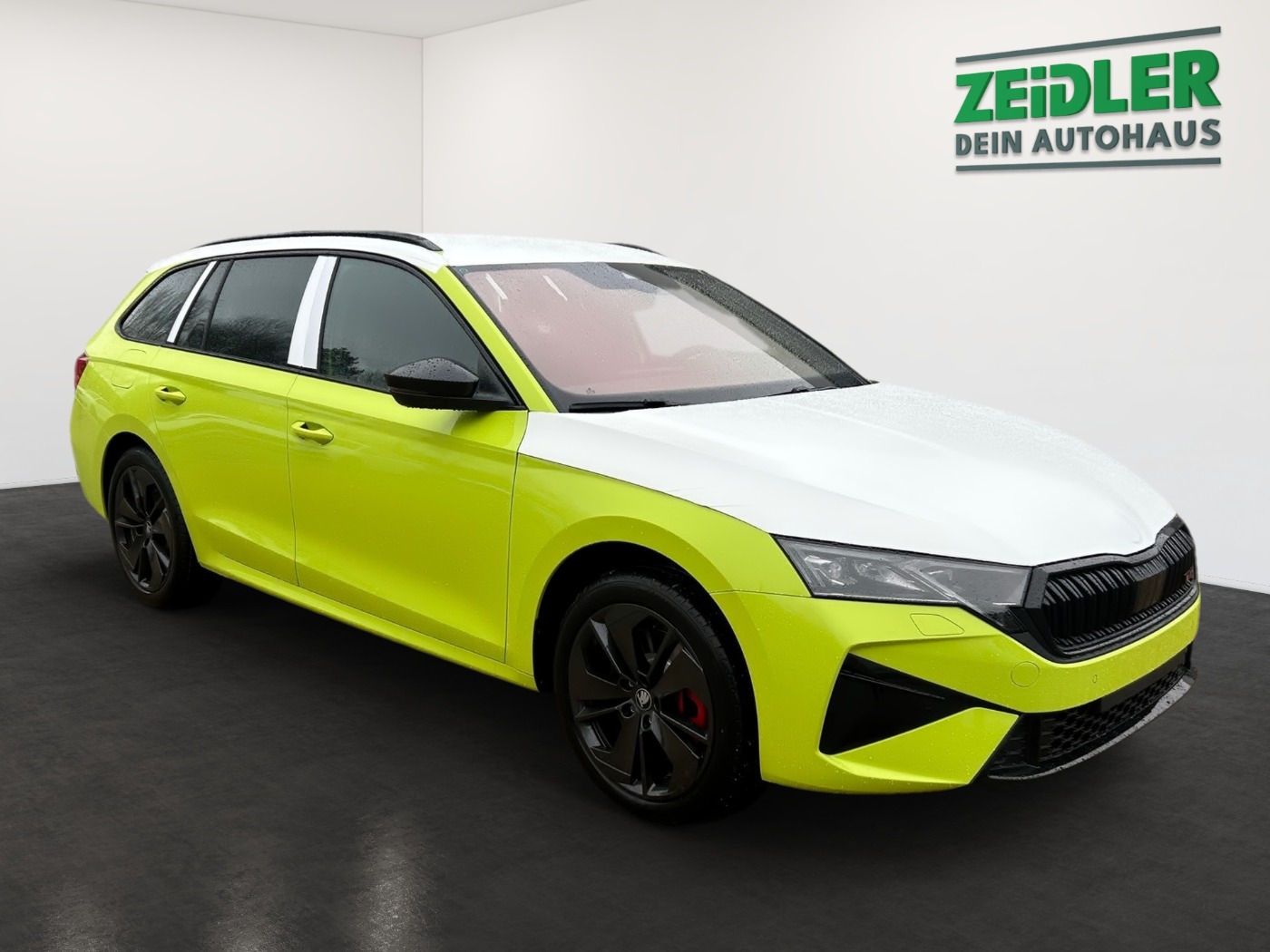 SKODA Octavia Combi 2.0 TSI DSG RS DAB MATRIX NAVI SHZ Bild 2