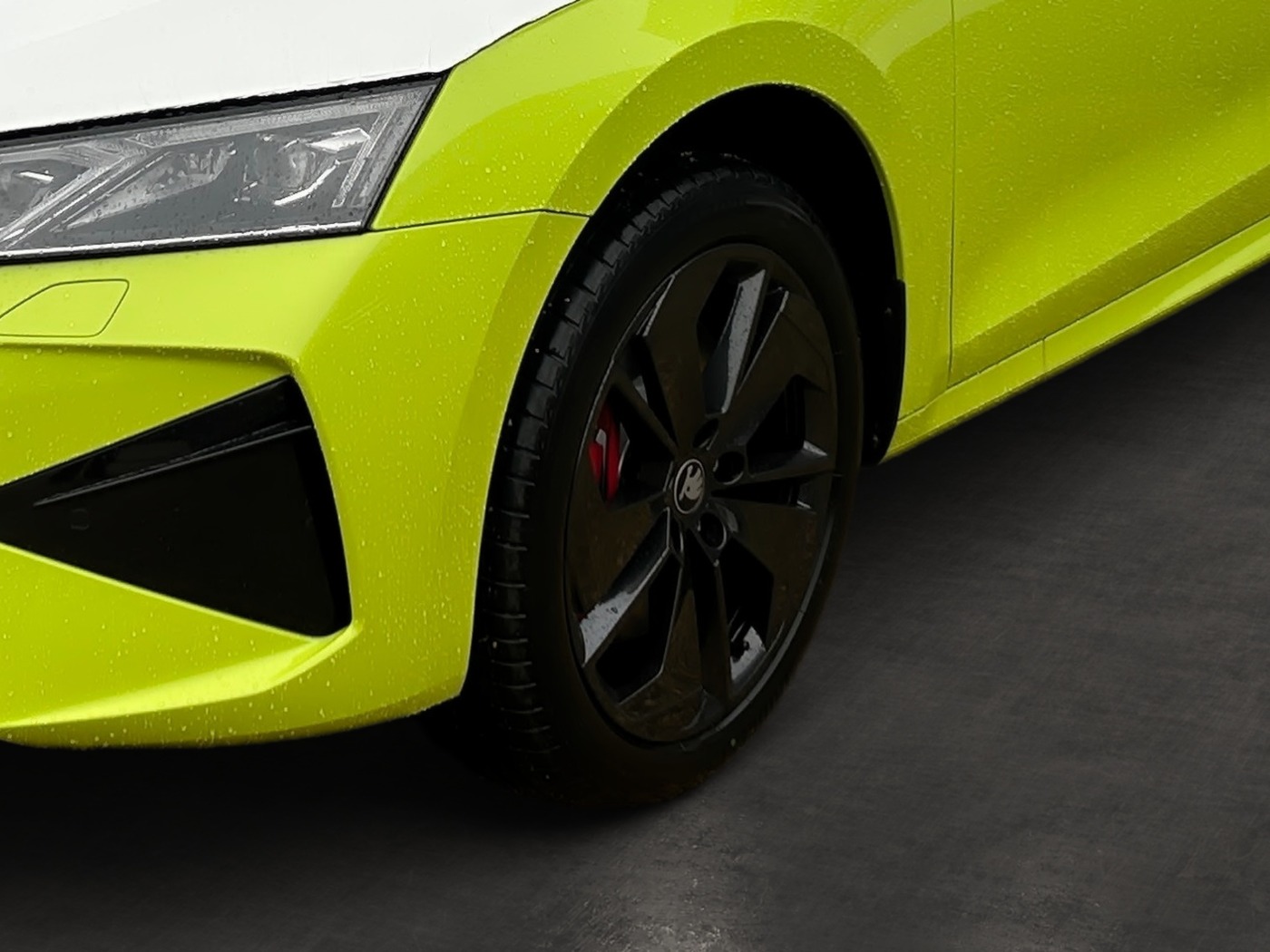 SKODA Octavia Combi 2.0 TSI DSG RS DAB MATRIX NAVI SHZ Bild 6