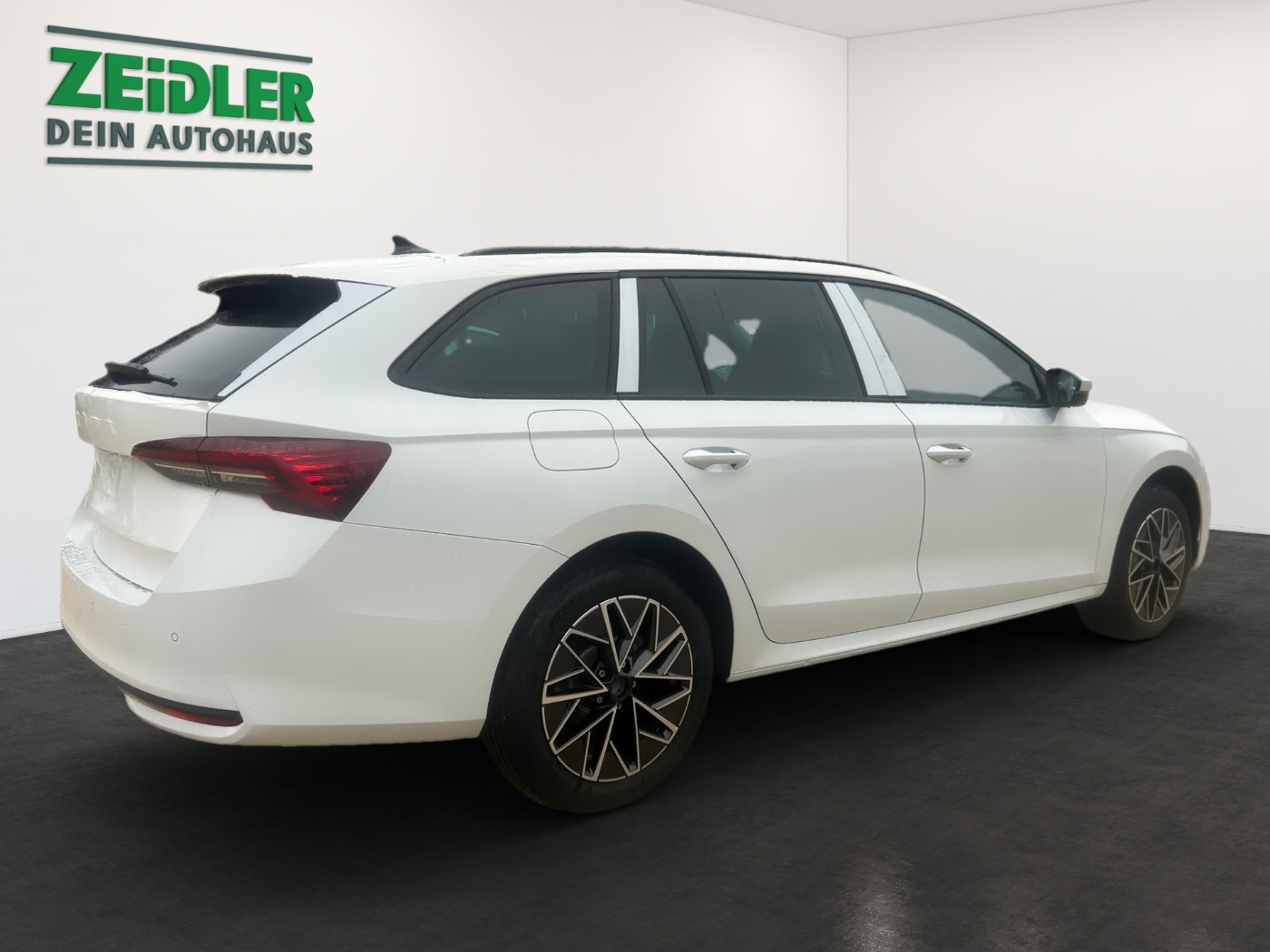 SKODA Octavia Combi 1.5 TSI ACT Selection ACC NAVI RFK Bild 3