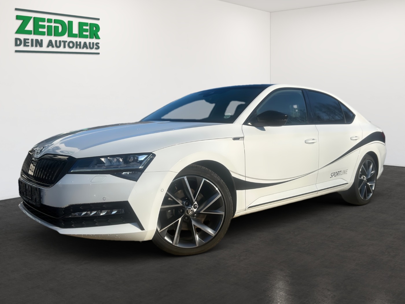 SKODA Superb Lim. 2.0 TDI 4x4 DSG Sportline AHK ACC VC