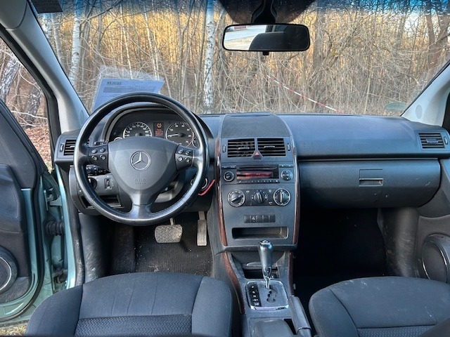 Mercedes-Benz A 170 Autom. Elegance ALU KLIMA NEBEL TEMPOMAT Bild 11