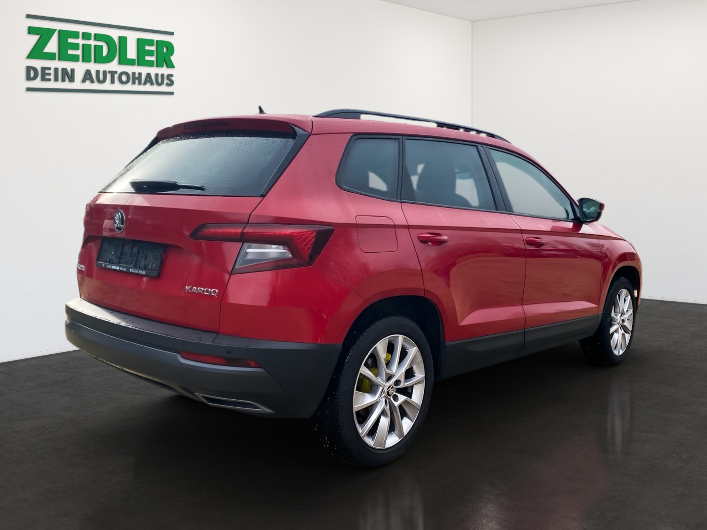SKODA Karoq 1.5 TSI ACT DSG Style ACC LED LHZ RFK VC Bild 3
