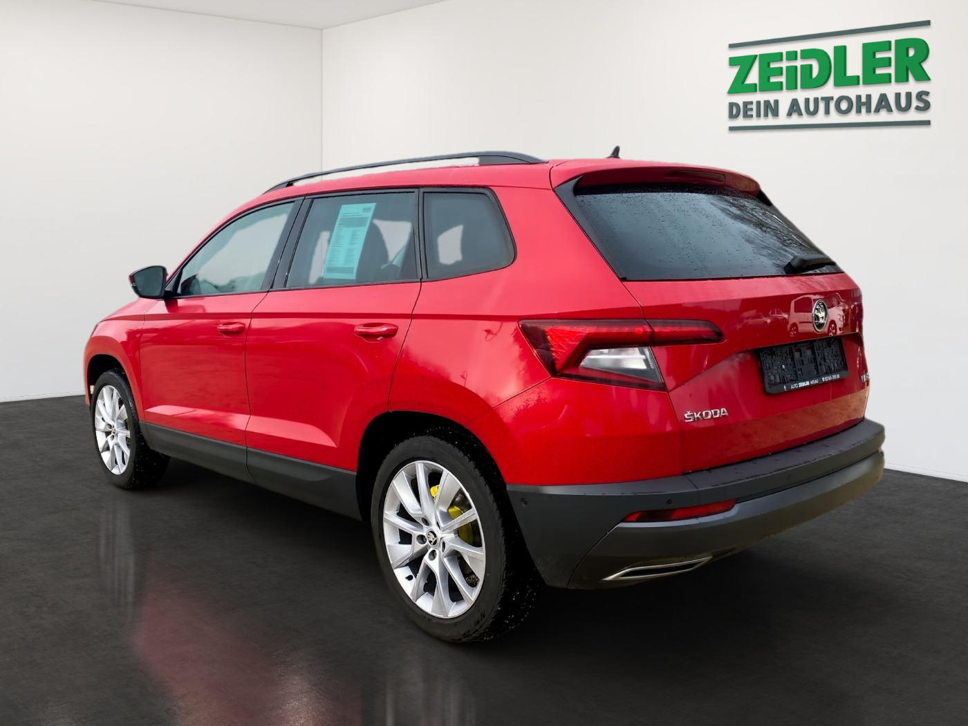 SKODA Karoq 1.5 TSI ACT DSG Style ACC LED LHZ RFK VC Bild 4