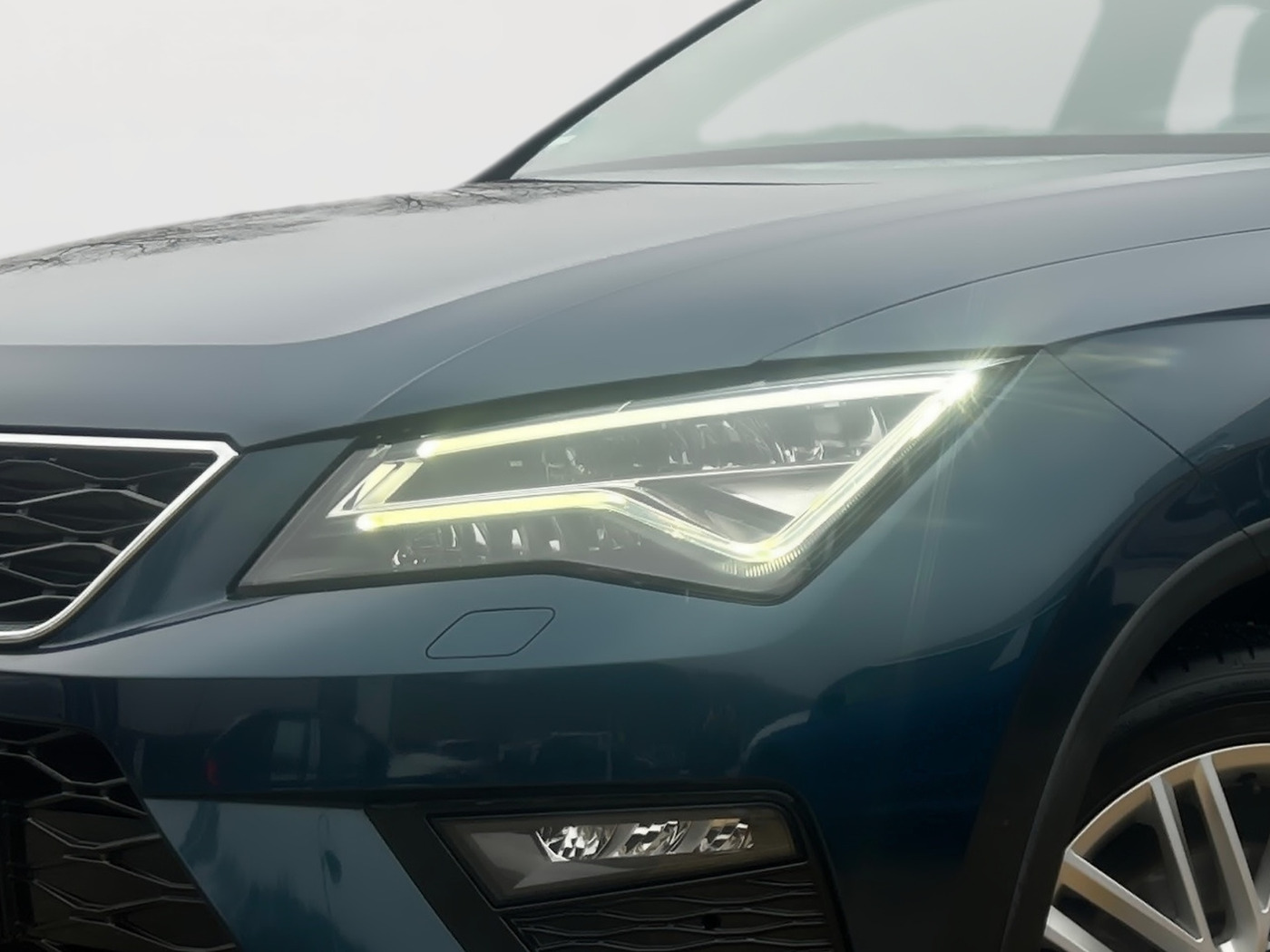 Seat Ateca 1.4 TSI 4Drive Xcellence ALLRAD AHK KA NAVI Bild 5