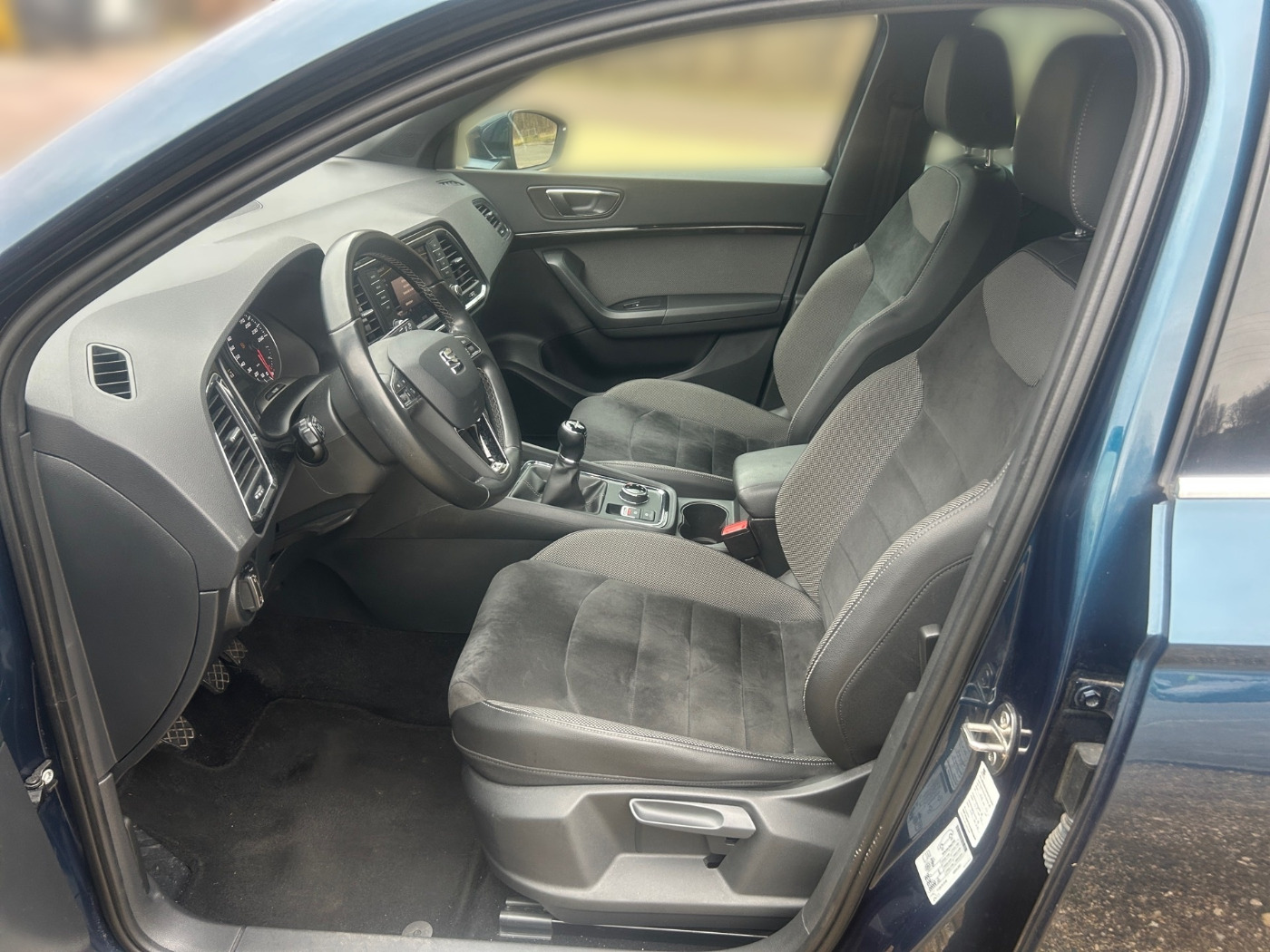 Seat Ateca 1.4 TSI 4Drive Xcellence ALLRAD AHK KA NAVI Bild 7