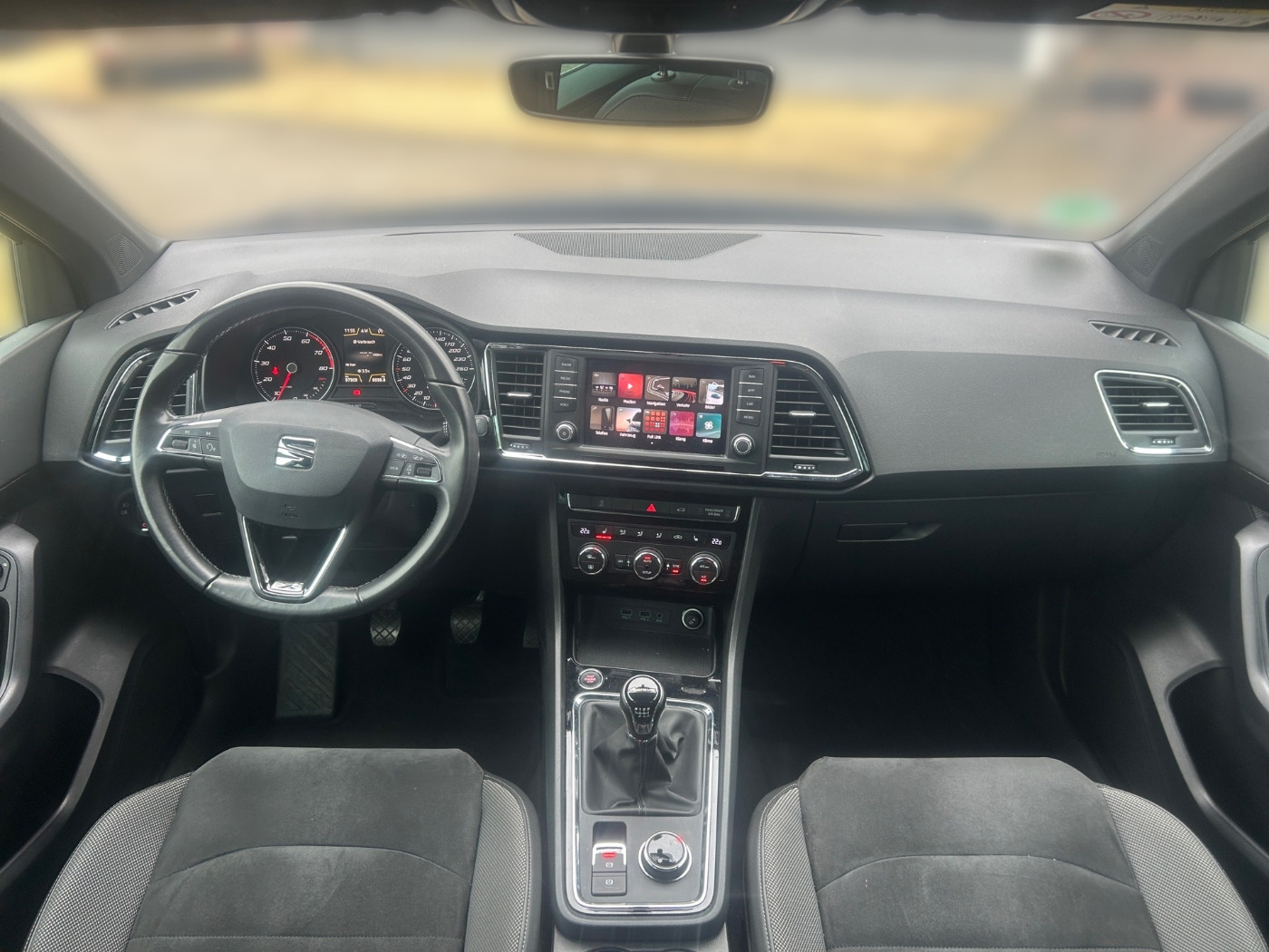 Seat Ateca 1.4 TSI 4Drive Xcellence ALLRAD AHK KA NAVI Bild 10