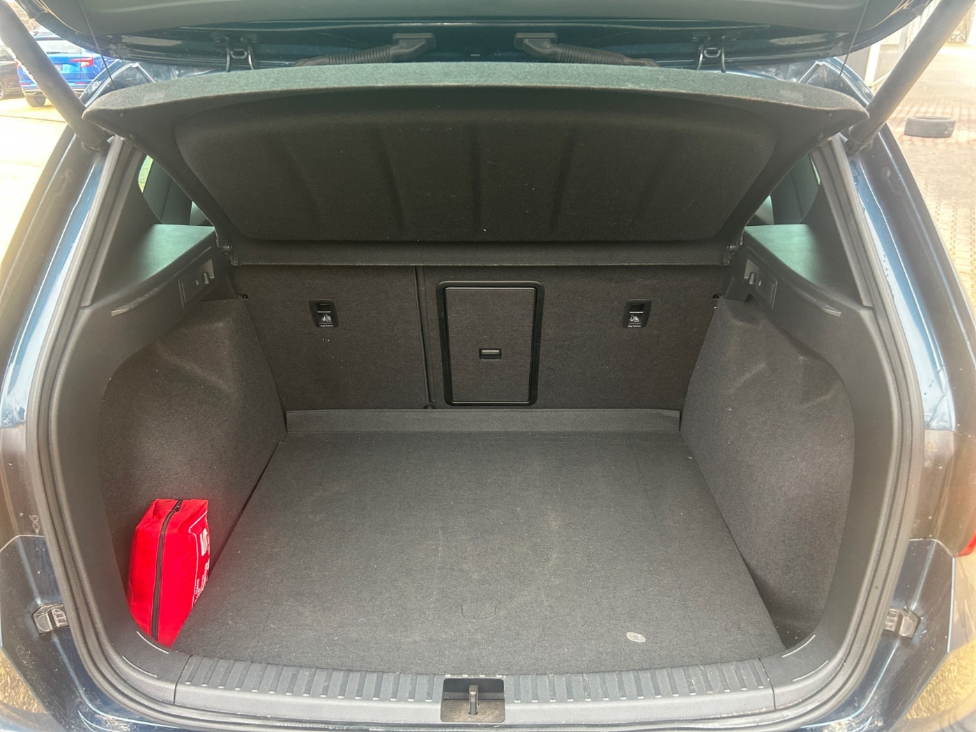Seat Ateca 1.4 TSI 4Drive Xcellence ALLRAD AHK KA NAVI Bild 12