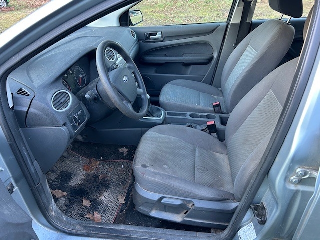 FORD Focus 1.6 Trend 5-Türer AUDIOSYSTEM KLIMA ZV Bild 11