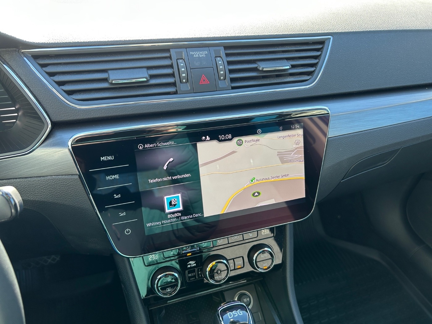 SKODA Superb 2.0 TSI DSG Style ACC KA LED NAVI VC Bild 9