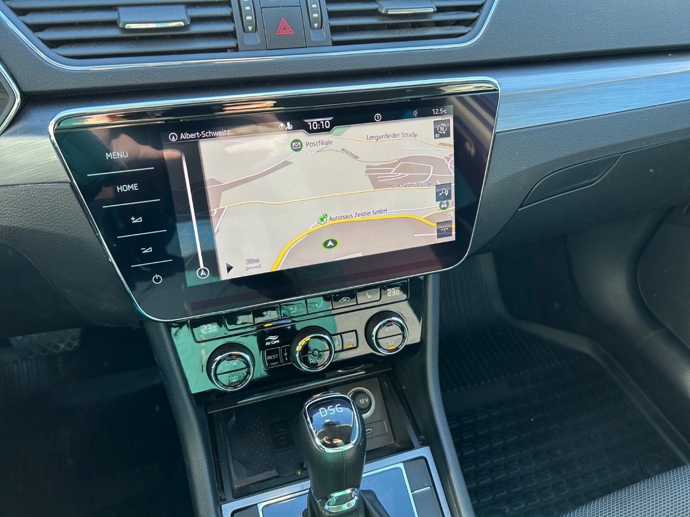 SKODA Superb 2.0 TSI DSG Style ACC KA LED NAVI VC Bild 17