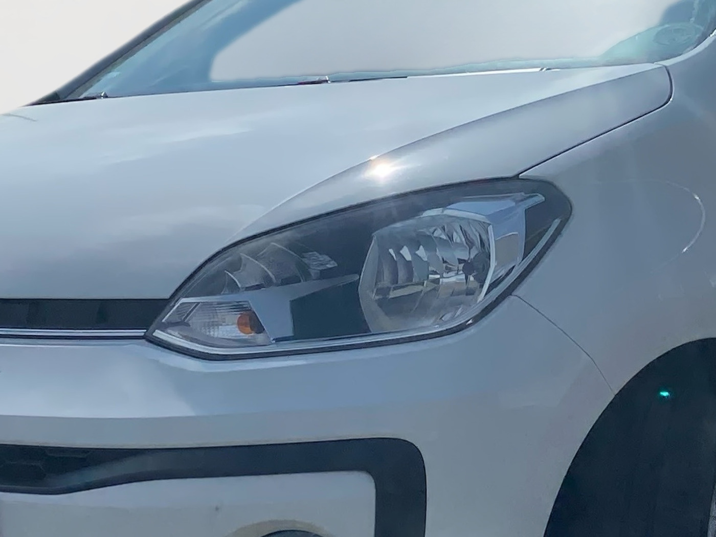 VW up! 1.0 BMT 3Türer elektr.FH KLIMA RADIO SHZ WKR Bild 5