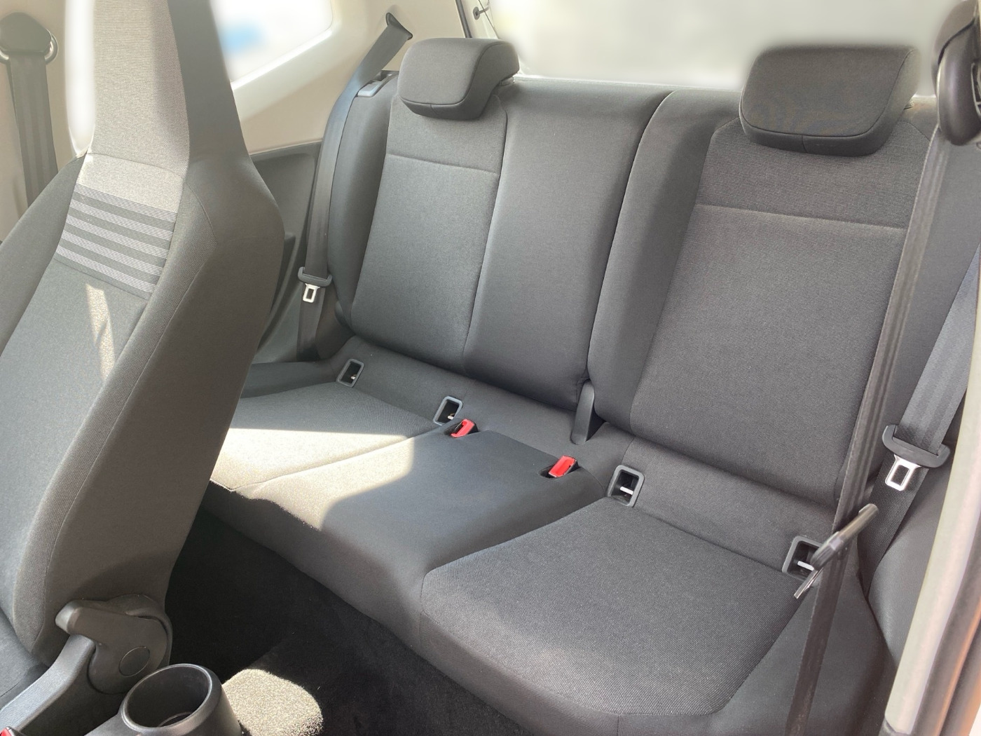 VW up! 1.0 BMT 3Türer elektr.FH KLIMA RADIO SHZ WKR Bild 10