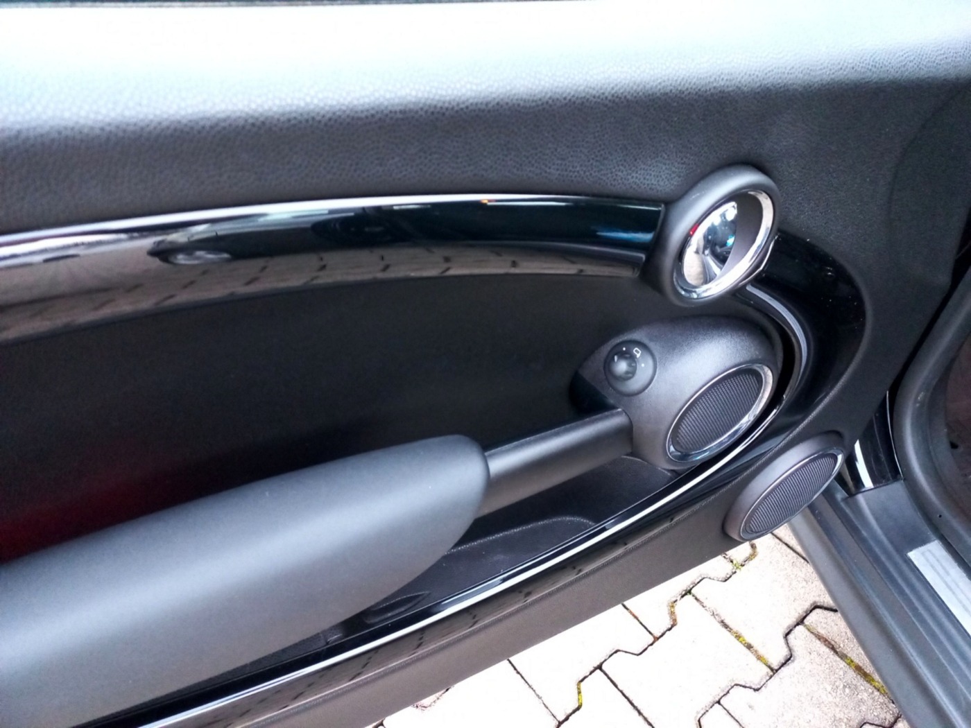 MINI ONE 1.6 3-Türer ALU AUDIOSYSTEM KA NEBEL SHZ WKR Bild 8