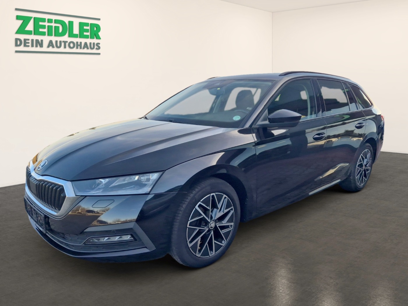 SKODA Octavia Combi 2.0 TDI DSG Ambition MATRIX NAVI