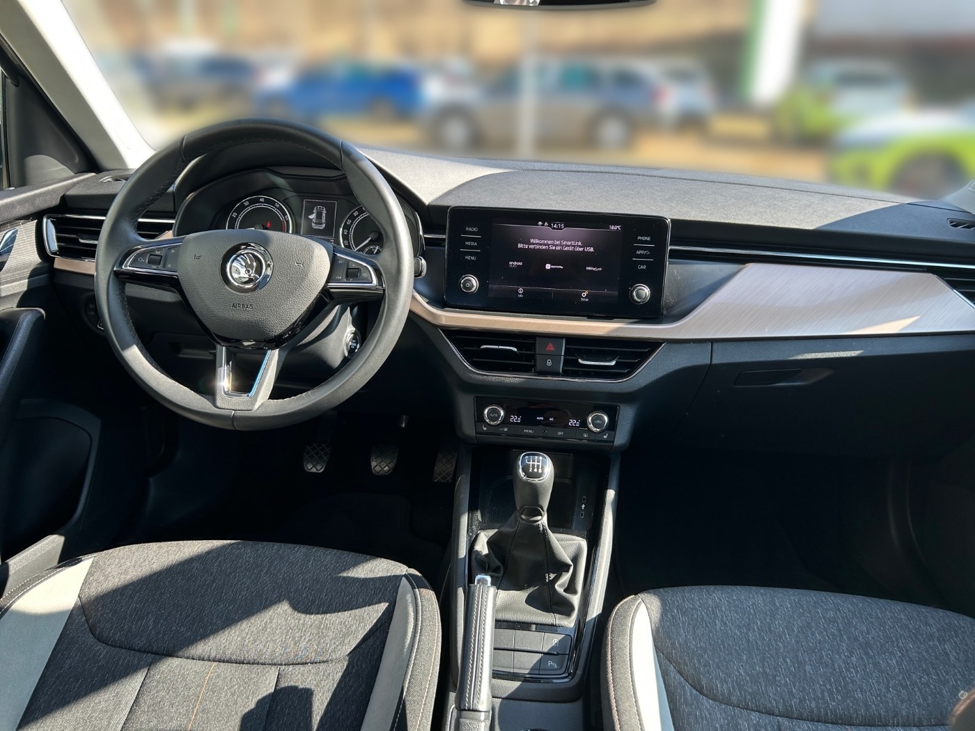 SKODA Kamiq 1.5 TSI Style DynLi LM 2xKlima PDC SHZ Bild 10
