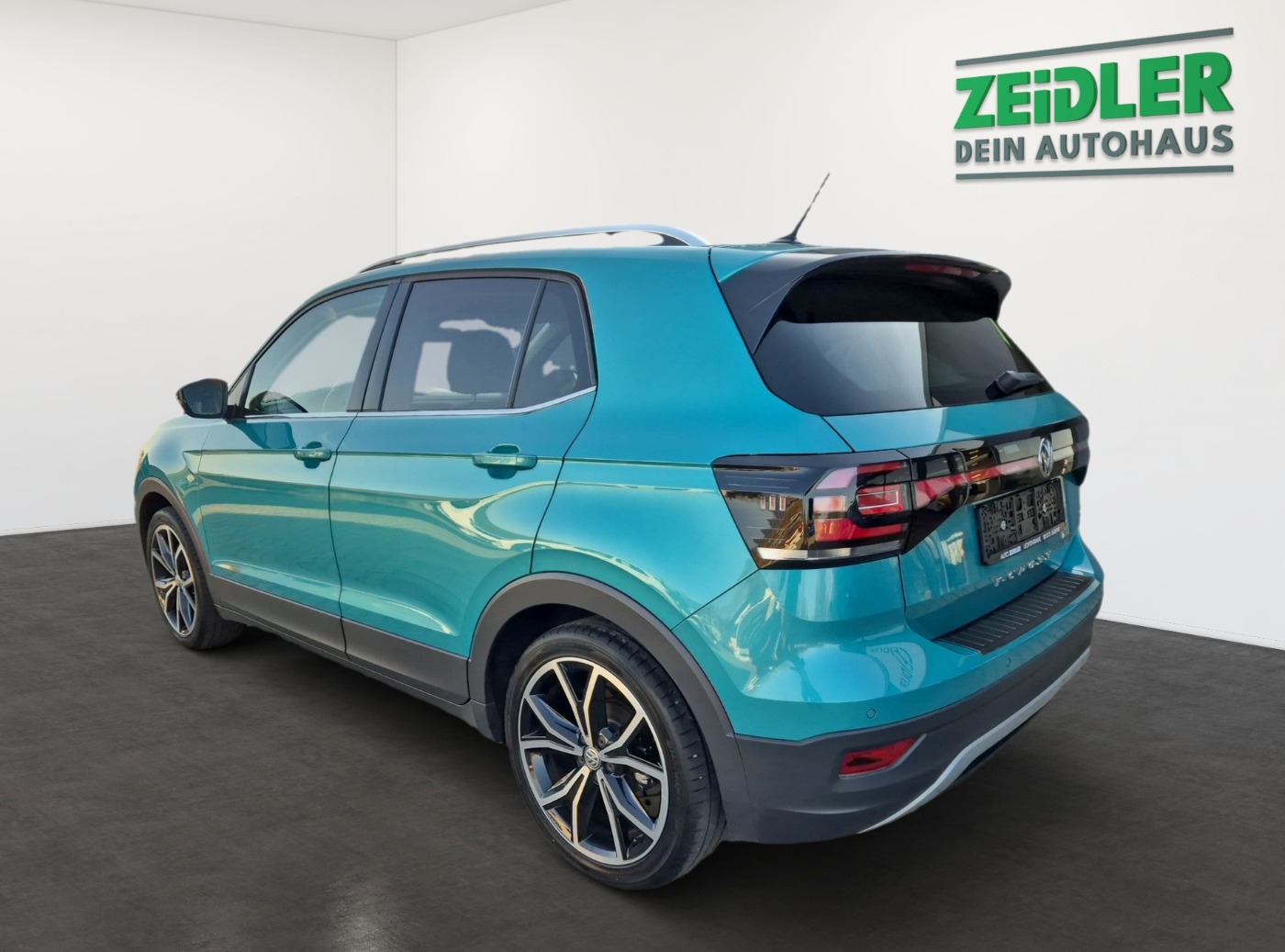 VW T-Cross 1.0 TSI Style ACC KA LED PDC SHZ VIRTUAL Bild 4