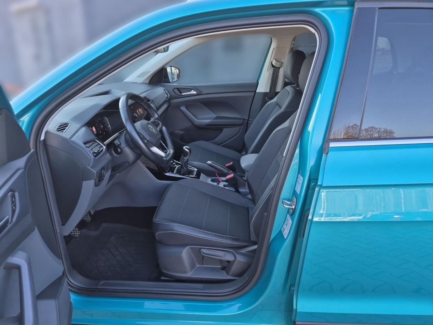 VW T-Cross 1.0 TSI Style ACC KA LED PDC SHZ VIRTUAL Bild 7