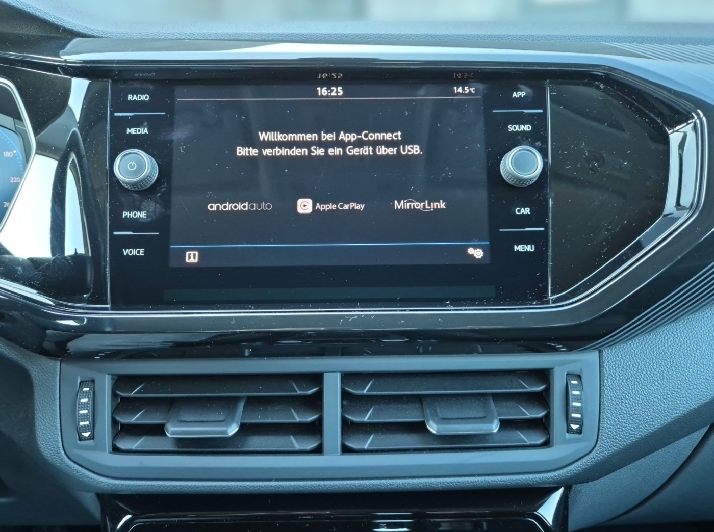 VW T-Cross 1.0 TSI Style ACC KA LED PDC SHZ VIRTUAL Bild 17