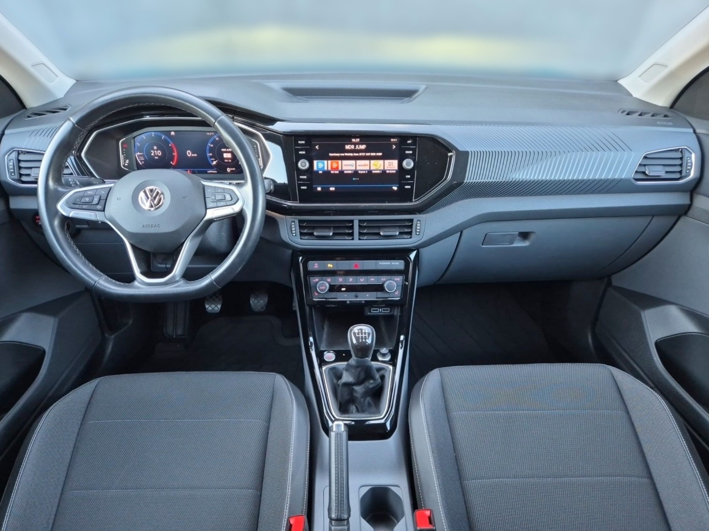 VW T-Cross 1.0 TSI Style ACC KA LED PDC SHZ VIRTUAL Bild 19