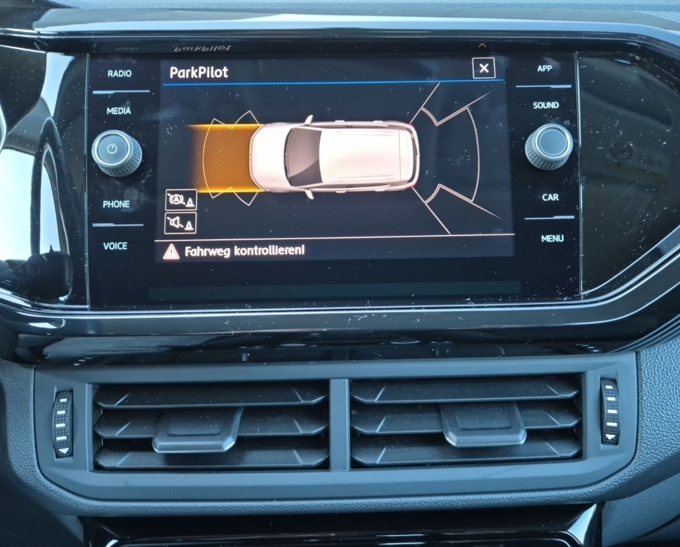 VW T-Cross 1.0 TSI Style ACC KA LED PDC SHZ VIRTUAL Bild 18