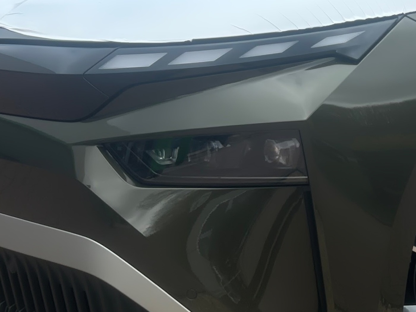SKODA Enyaq 60 Loft Navi ACC AUT Akustikglas Facelift Bild 5
