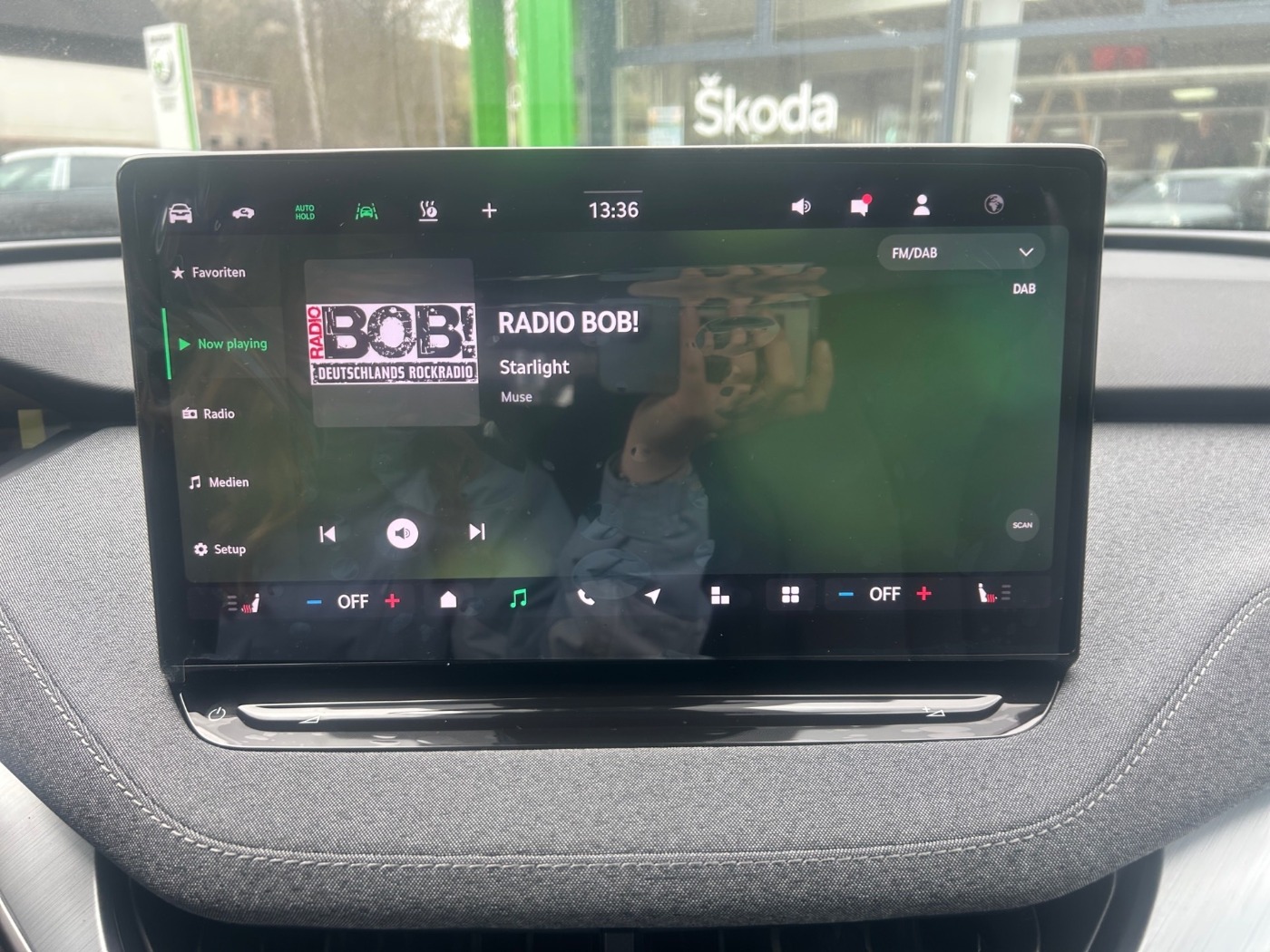 SKODA Enyaq 60 Loft Navi ACC AUT Akustikglas Facelift Bild 14