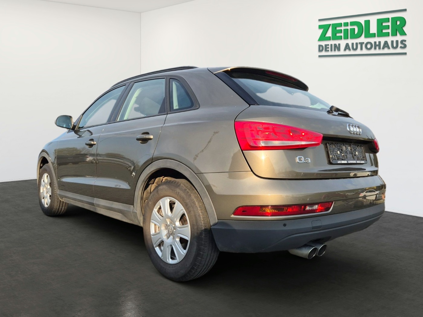 Audi Q3 1.4 TSI ultra ALU KA PDC RELING SHZ WKR XENON Bild 4
